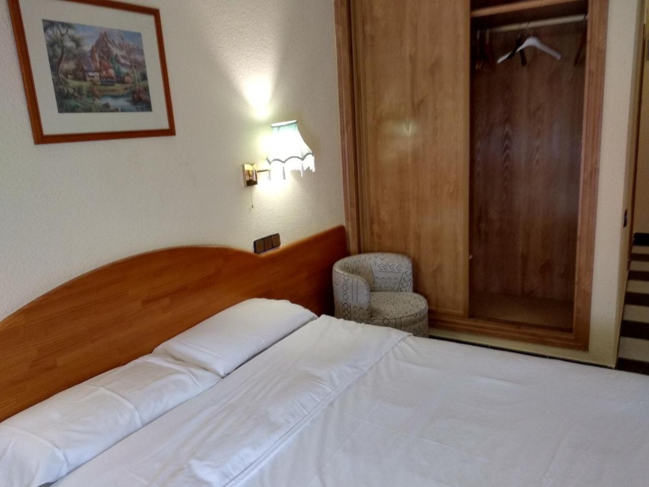 Hotel Sierra Oriente Guadarrama Exterior foto